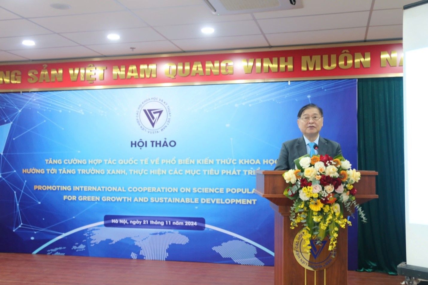 HỘI THẢO TĂNG CƯỜNG HỢP TÁC QUỐC TẾ VỀ KHOA HỌC HƯỚNG TỚI TĂNG TRƯỞNG XANH